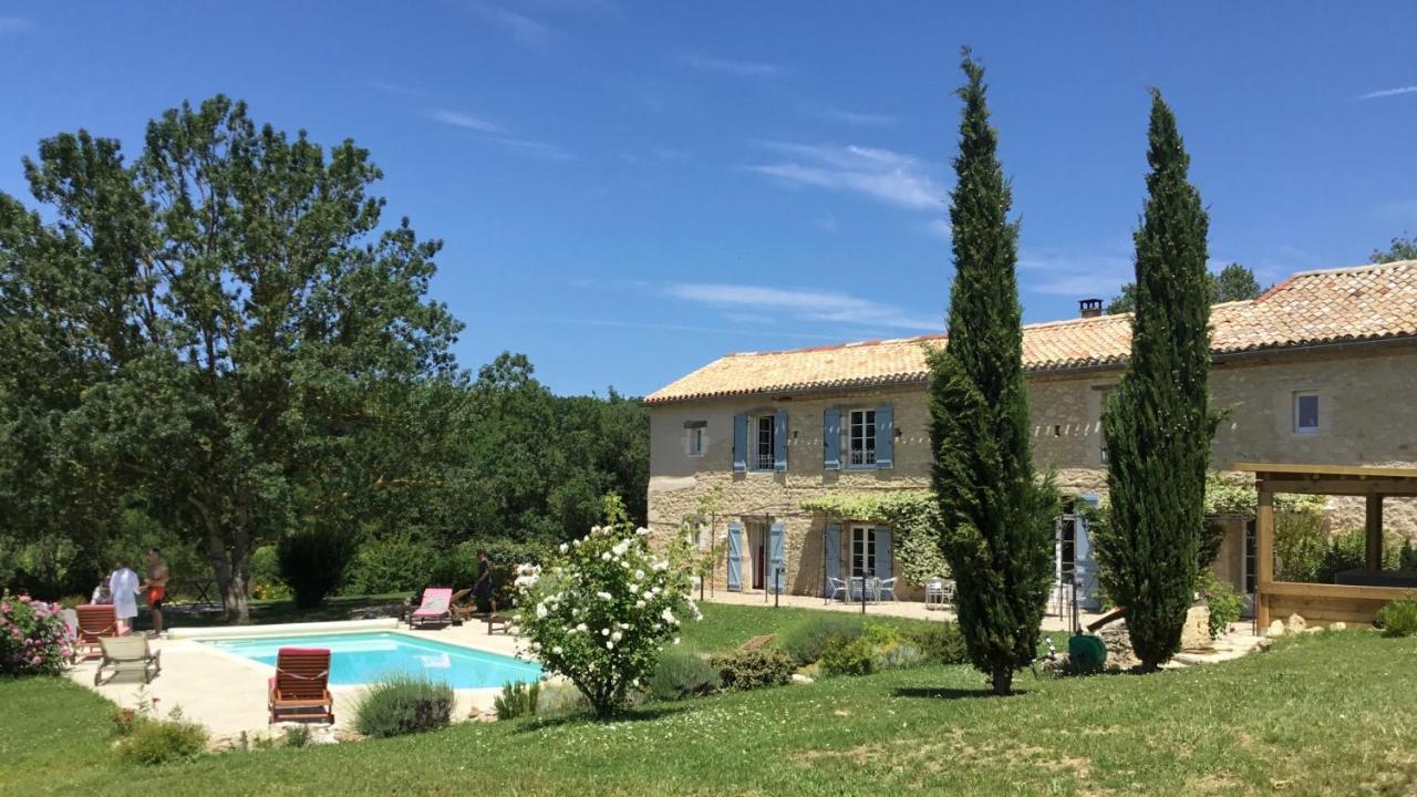 Chambres D'Hotes Le Val De La Garenne Senouillac Exterior photo